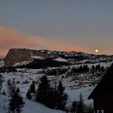 Apartman A&J Zabljak  Luaran gambar